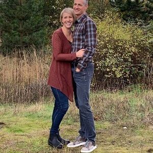 Meet your Posher, Joni